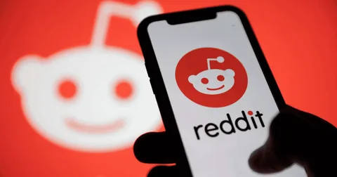 Why Reddit’s Shift Toward Subreddit-First Communities Changes Brand Strategy in 2026